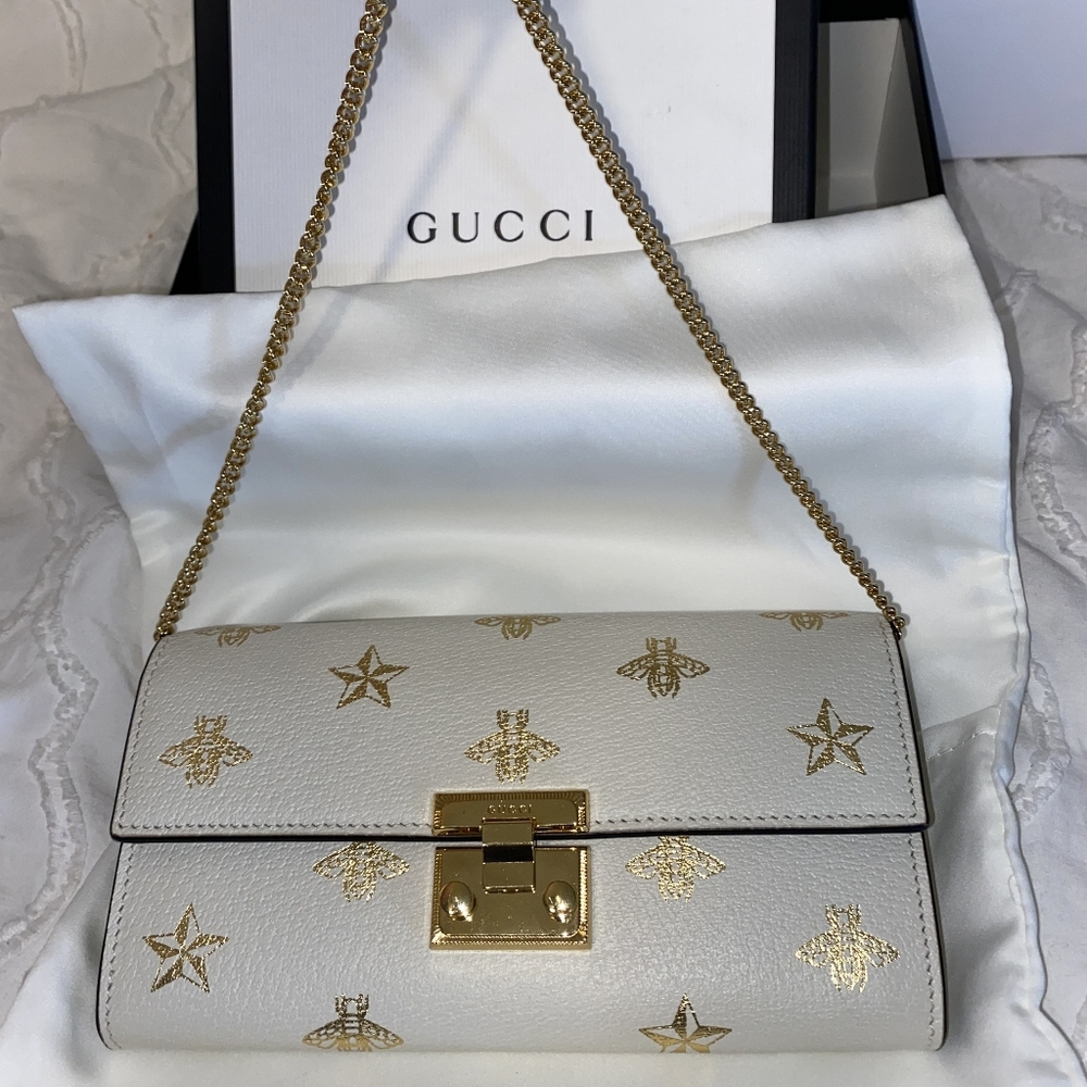 Gucci White Leather Padlock Bee Star Continental Chain Wallet